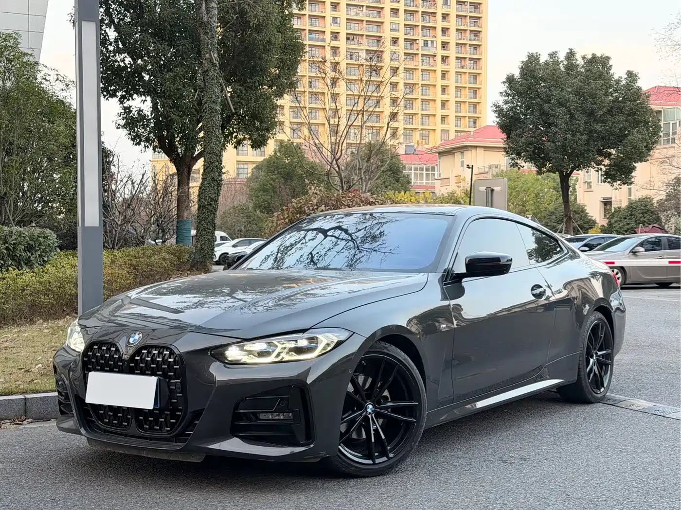 BMW 4 Series 2023 425i M Sport Shadowline Package