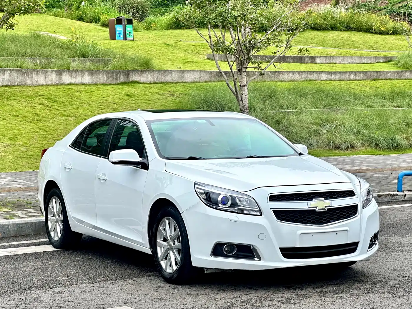 Chevrolet Malibu 2014 2.0L Automatic Luxury фото 3