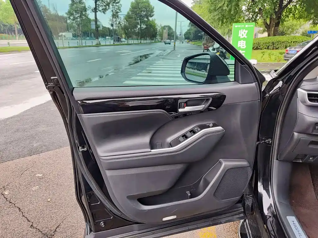 Toyota Highlander 2024 2022 380T 4WD Premium 7-Seater