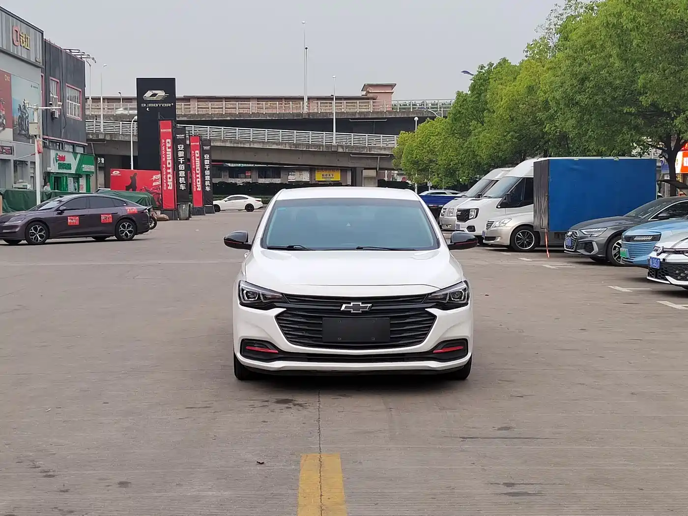 Chevrolet Monza 2020 Mild Hybrid Redline 320T Dual-Clutch Refreshing Edition фото 2