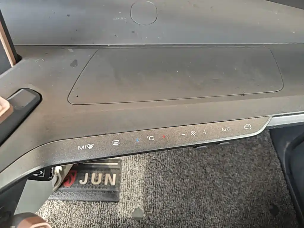 Baojun E200 2019 2018 Smart Drive Edition