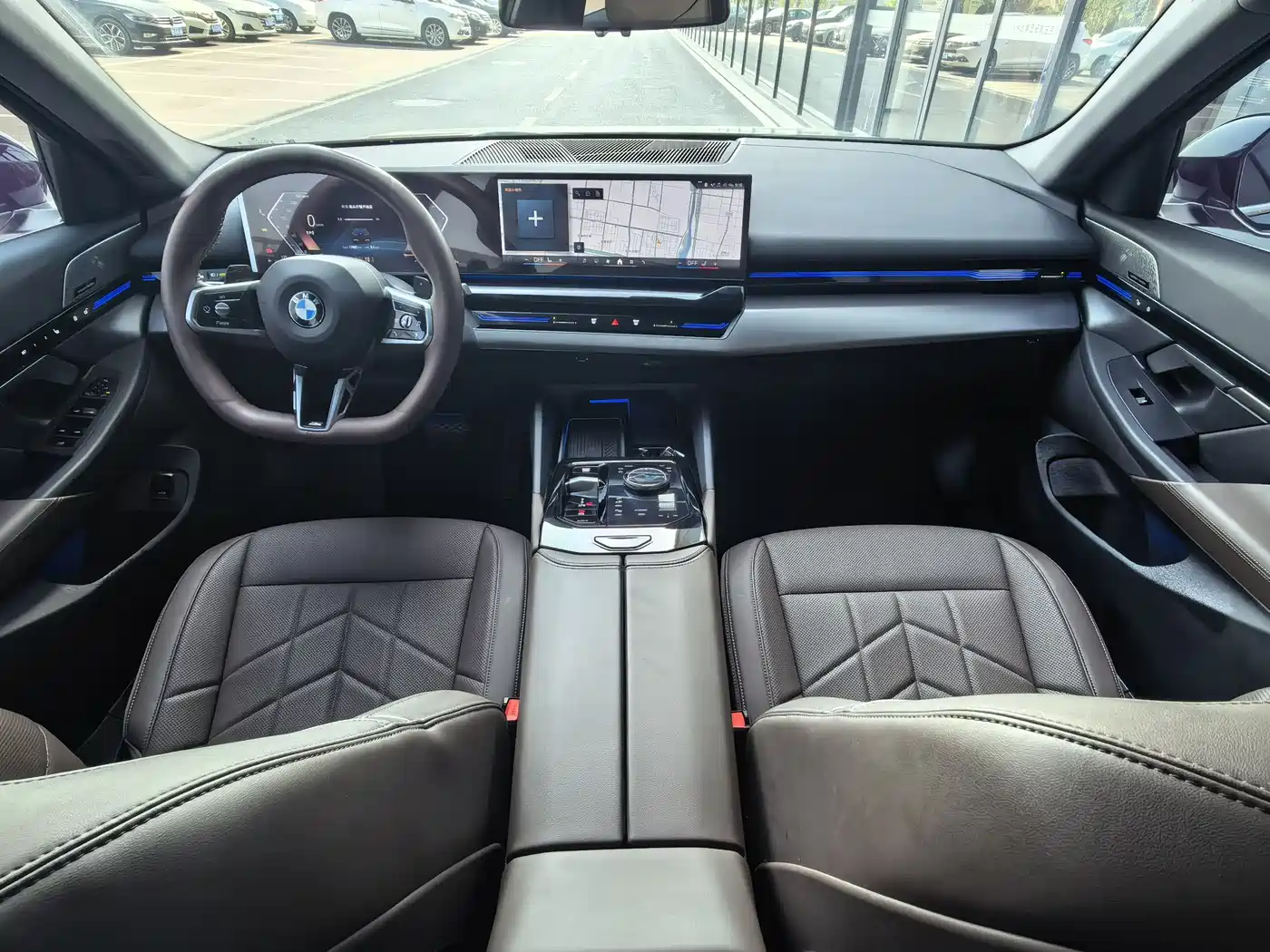 BMW 5 Series 2024 525Li M Sport Package фото 9
