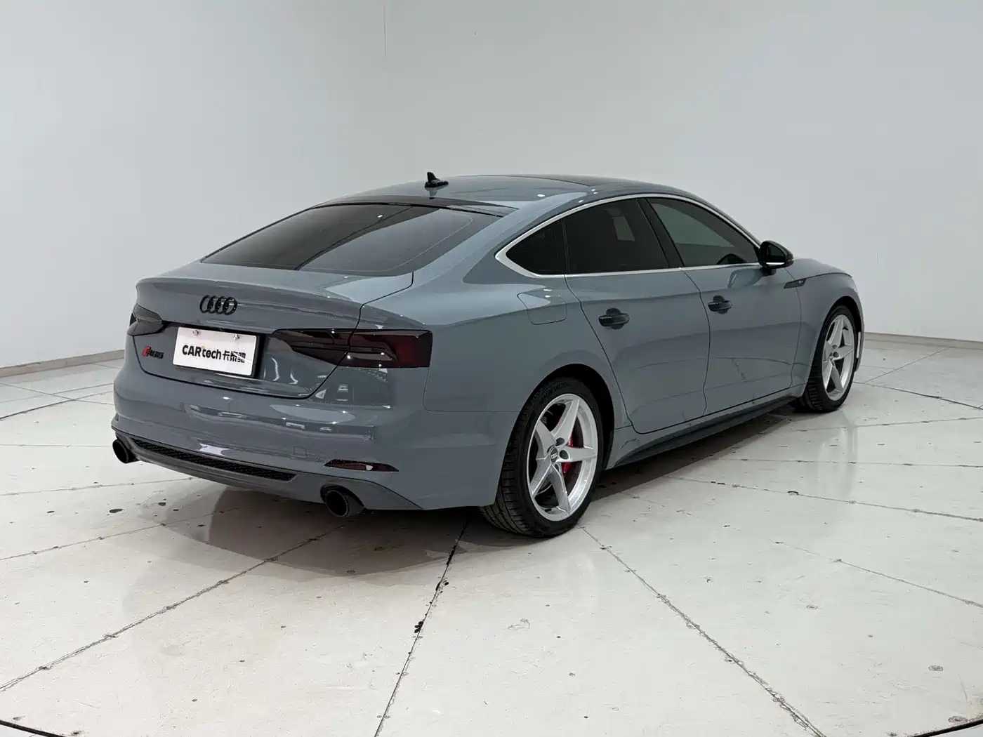 Audi A5 (Import) 2019 Sportback 40 TFSI Fashion фото 8