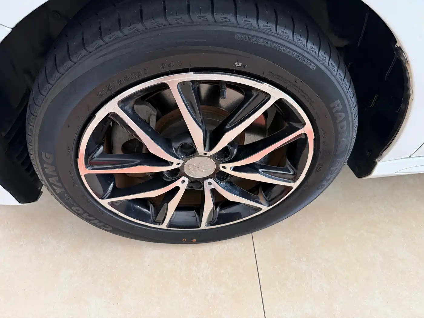 BYD Song MAX 2018 2018 1.5T Auto Smart Connected Premium 7-Seater