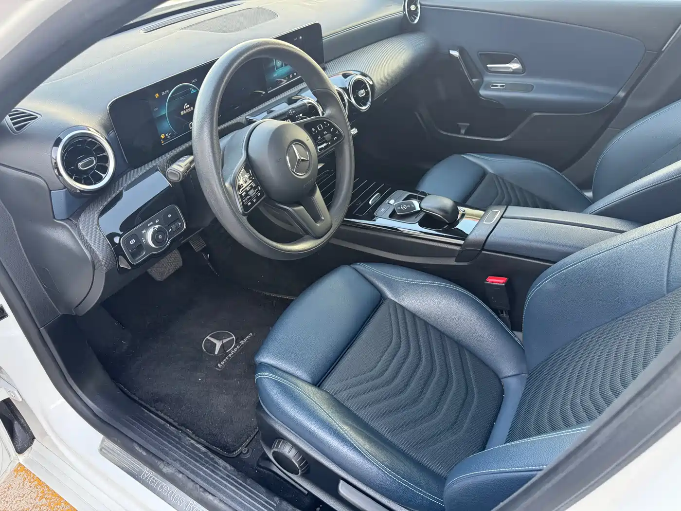 Mercedes-Benz A-Class 2020 A 180 L фото 7