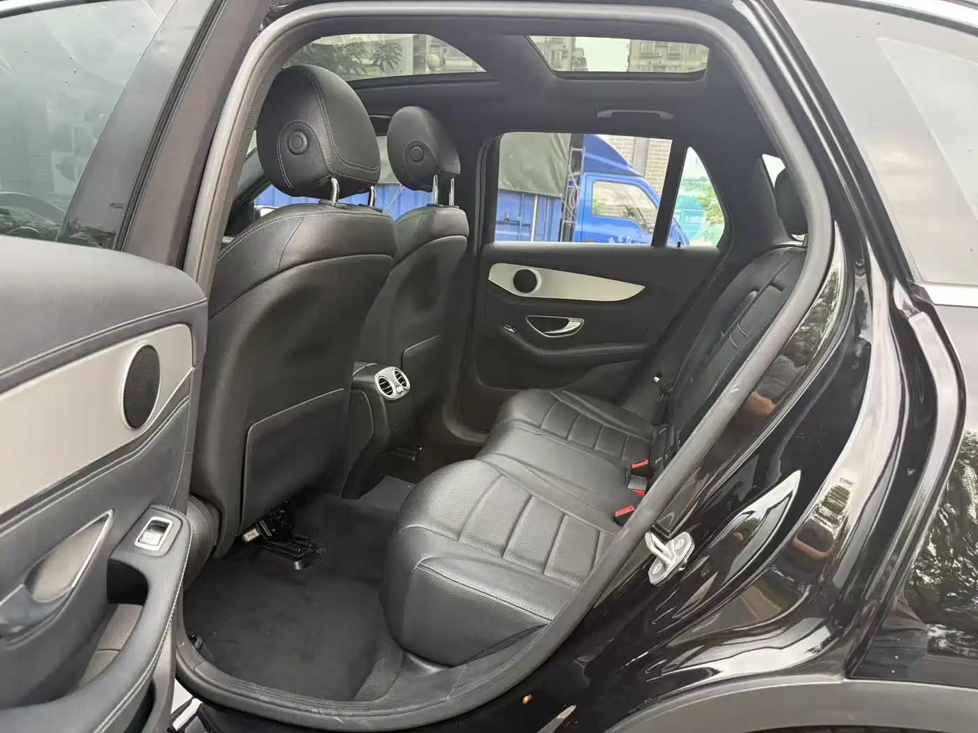 Mercedes-Benz GLC 2017 GLC 200 4MATIC фото 8