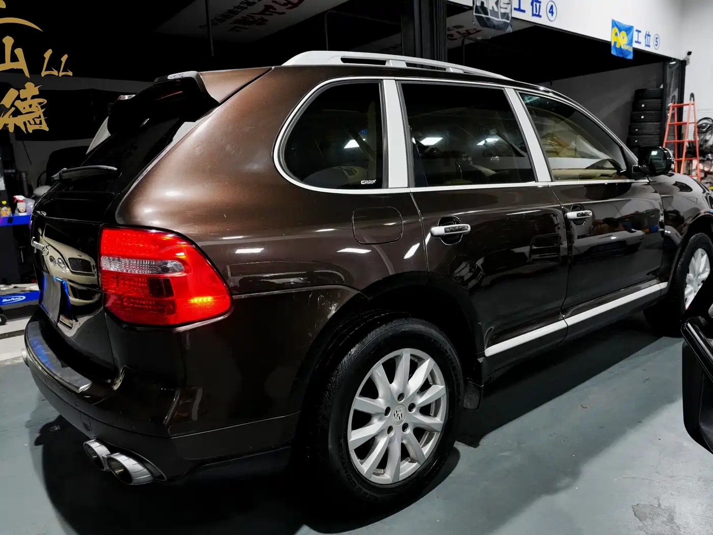 Porsche Cayenne 2009 Model Cayenne S Transsyberia 4.8L фото 5
