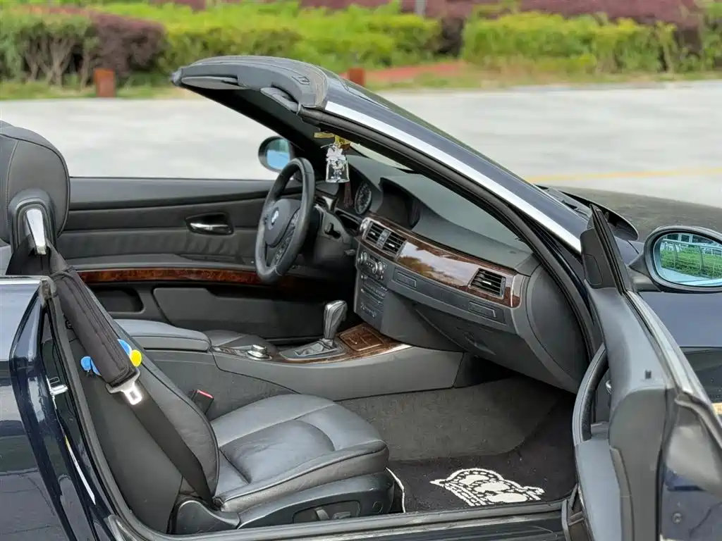 BMW 3 Series (Import) 2007 2007 330i Convertible Coupe