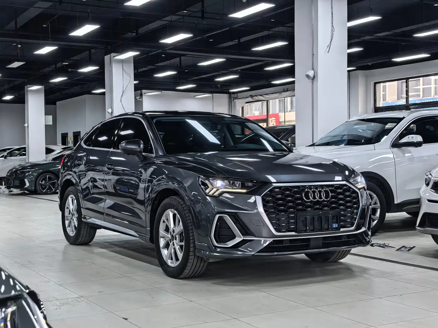 Audi Q3 Sportback 2022 35 TFSI Progressive фото 3