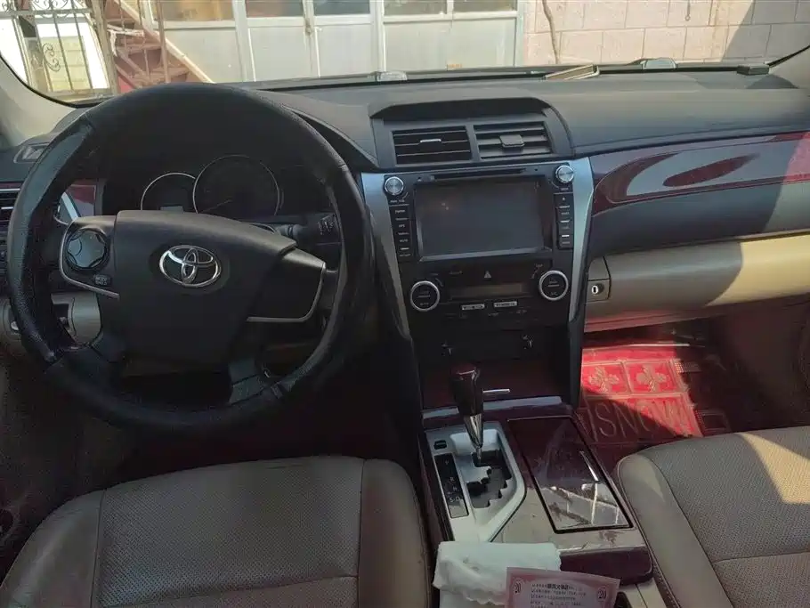 Toyota Camry 2013 2.5G Comfort фото 12