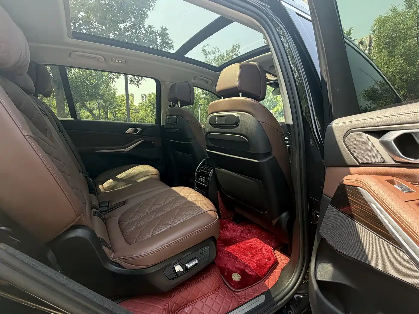 BMW X7 2023 xDrive40i Leading Luxury Package фото 12