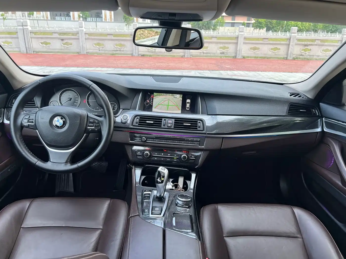 BMW 5 Series 2014 525Li Luxury Design Package фото 5