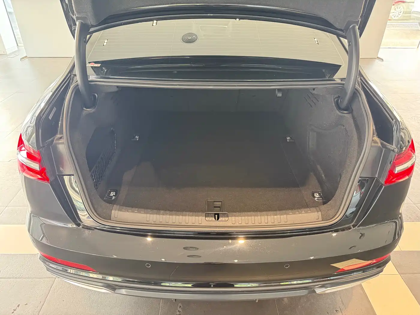 Audi A6L 2019 40 TFSI Luxury Dynamic фото 7
