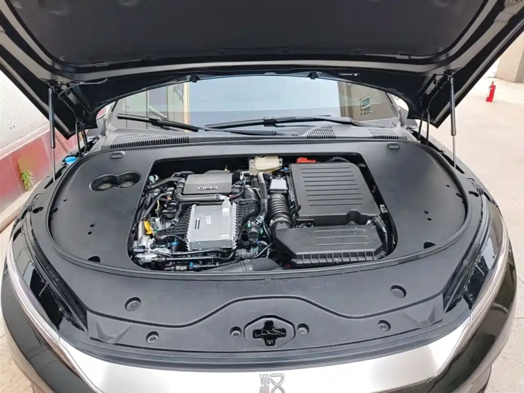 BYD Han 2026 DM-i Smart Driving Edition 245km Premium фото 20