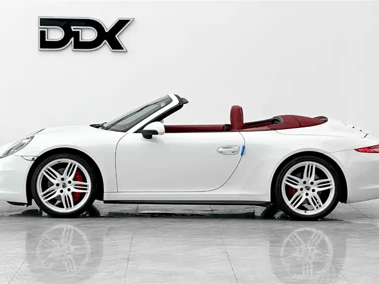 Porsche 911 2013 Carrera 4S Cabriolet 3.8L фото 7