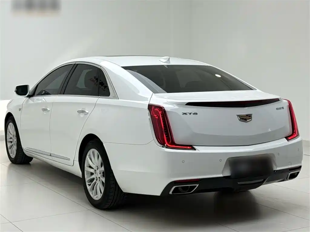 Cadillac XTS 2018 28T Luxury Model фото 5