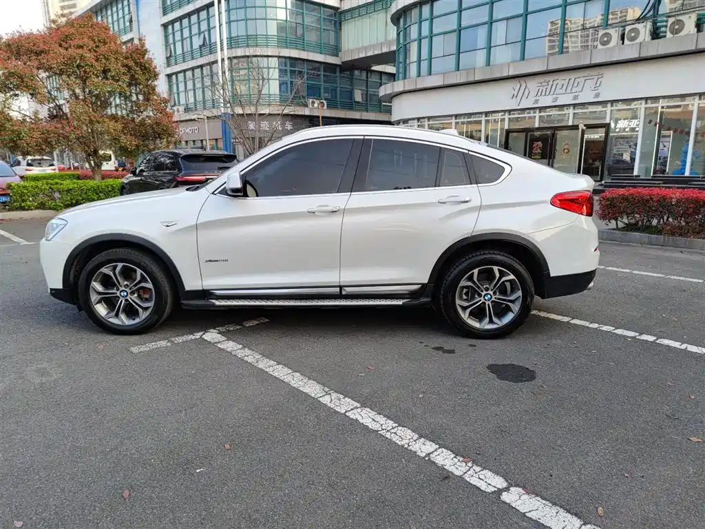 BMW X4 2014 xDrive20i X Design Package фото 14