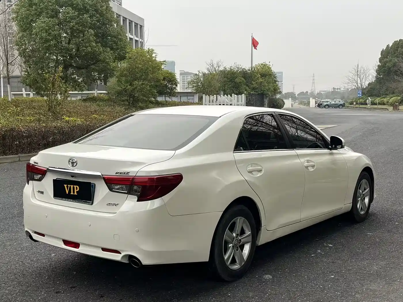 Toyota Reiz 2013 2.5S Elite Edition фото 6