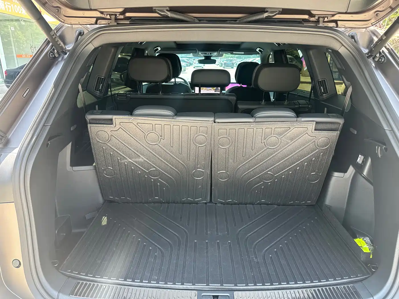 Volkswagen Teramont 2025 Teramont Pro 450TSI 4WD Summit Edition фото 7