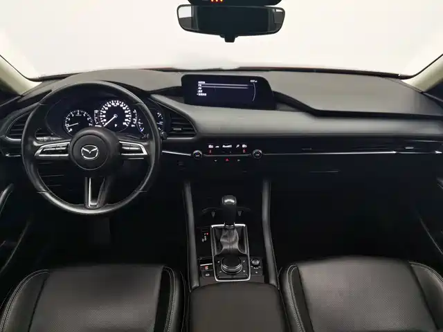 Mazda Mazda3 Axela 2020 2.0L Automatic Stylish Edition — фото 5