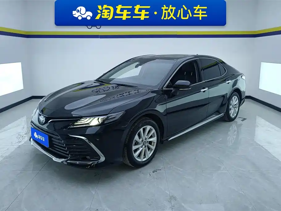 Toyota Camry 2023 2.0G Luxury Edition