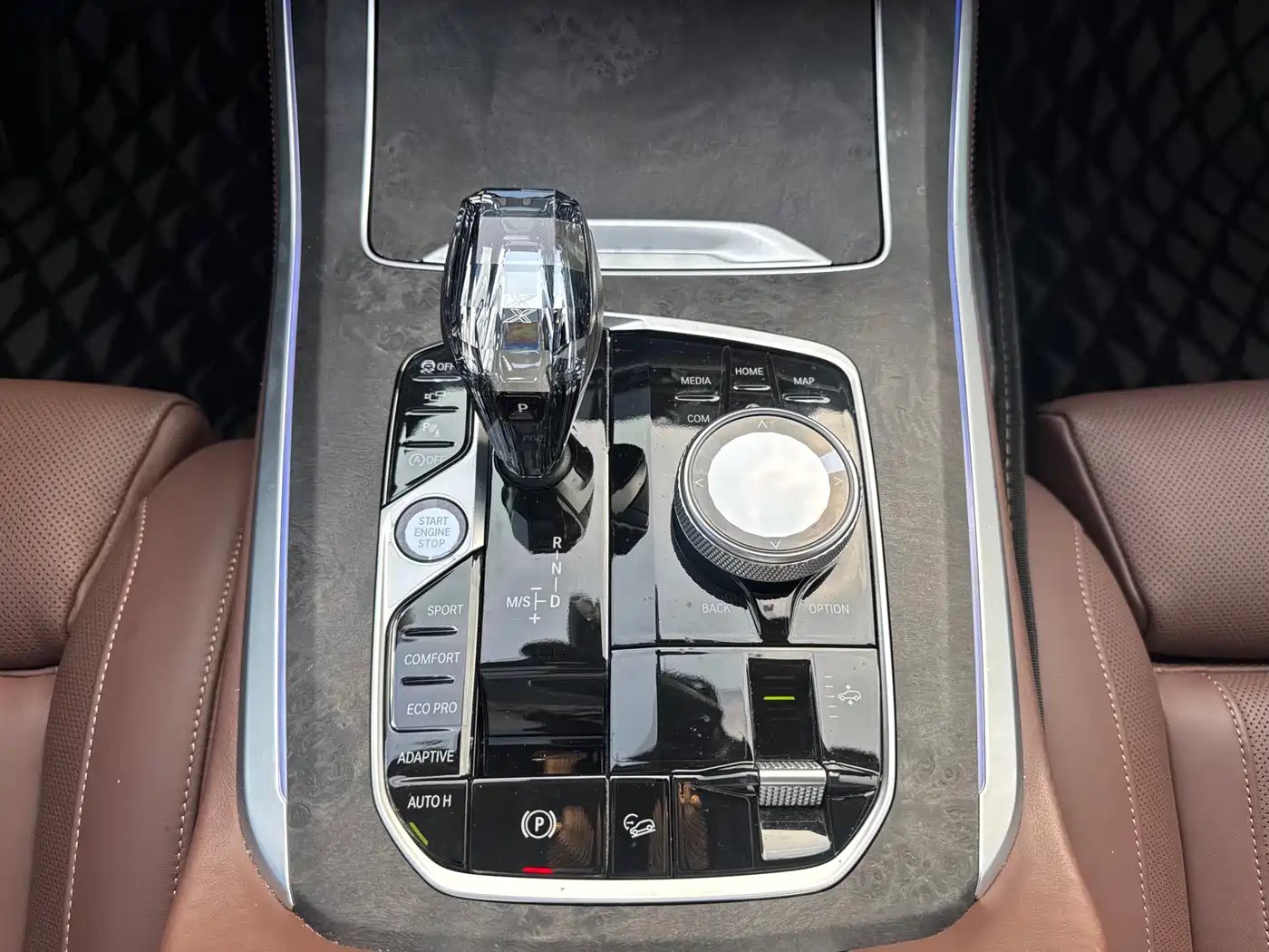 BMW X5 (Import) 2021 xDrive40i Exclusive M Sport Package фото 15