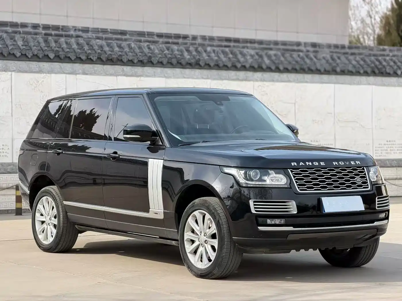 Land Rover Range Rover 2016 3.0 SC V6 Vogue LWB фото 2
