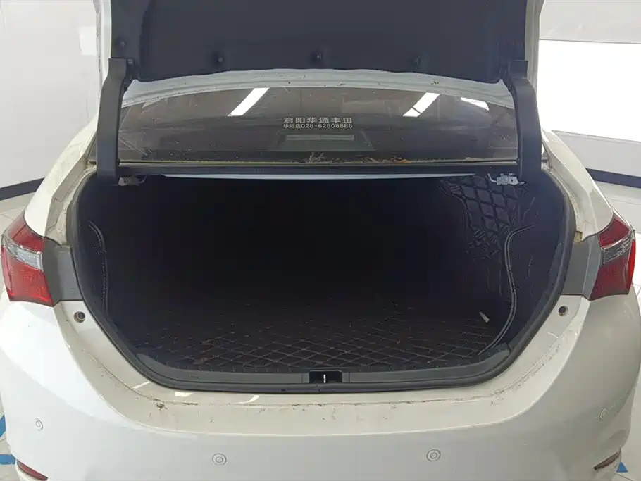 Toyota Corolla 2017 Facelift 1.2T S-CVT GL-i фото 4