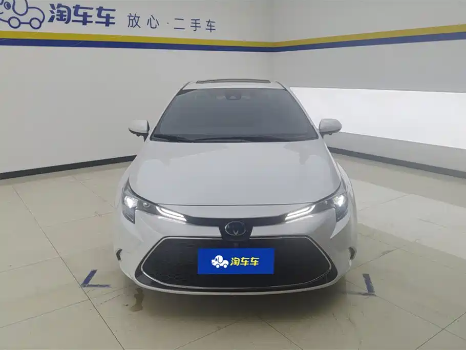 Toyota Levin 2022 Dual Engine 1.8H E-CVT Luxury Edition фото 2