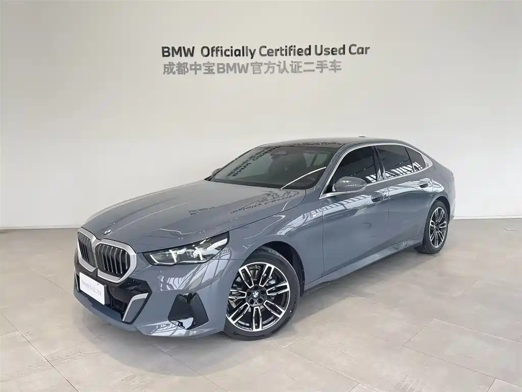 BMW 5 Series 2024 525Li M Sport Package