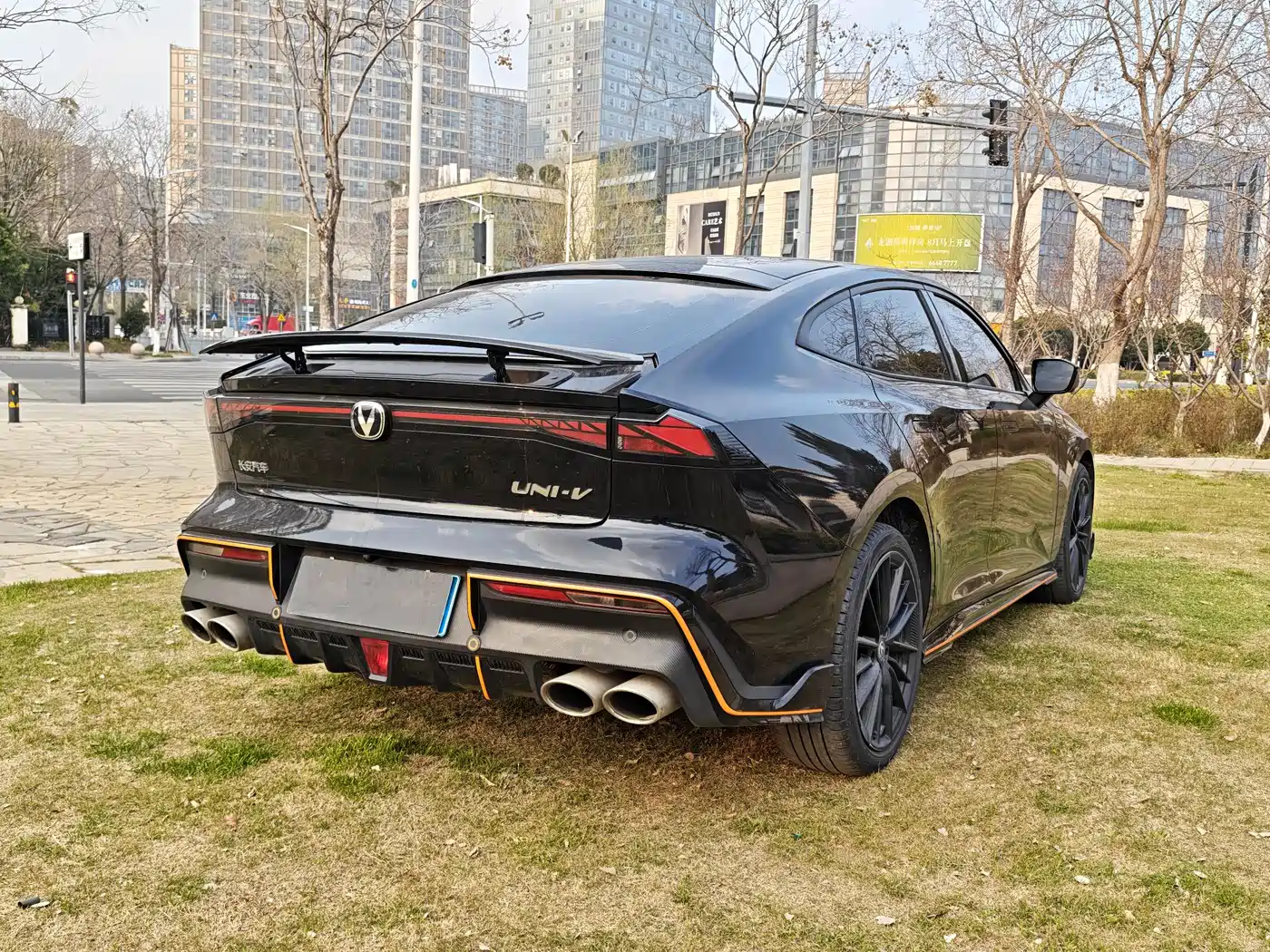 CHANGAN UNI-V