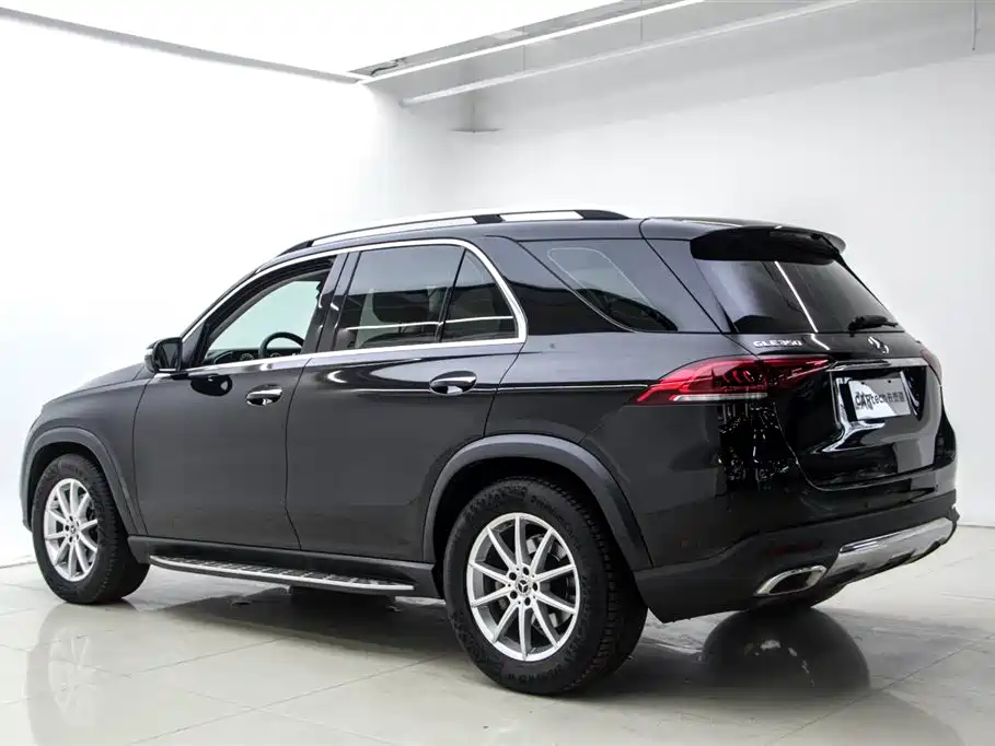 Mercedes-Benz GLE 2022 GLE 350 4MATIC Fashion фото 6