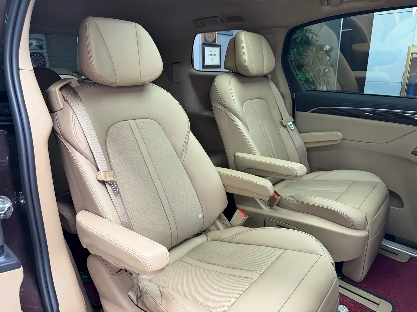 Buick GL8 2018 ES 28T Luxury Type China VI фото 41