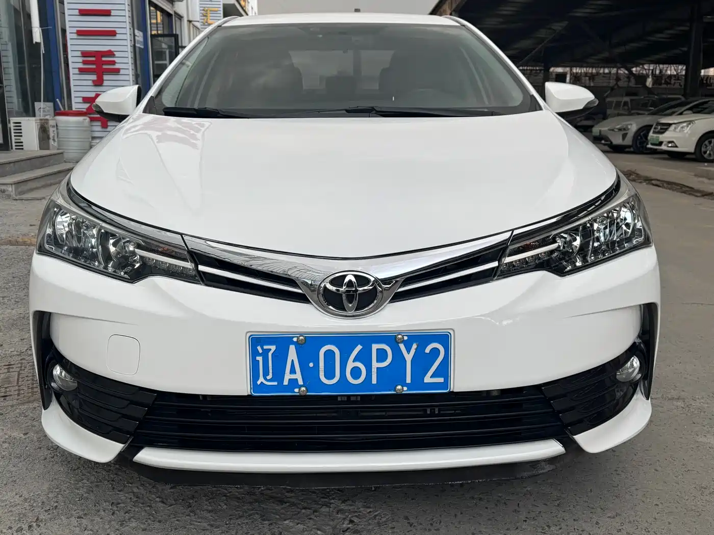 Toyota Corolla 2017 Facelift 1.2T S-CVT GL фото 2