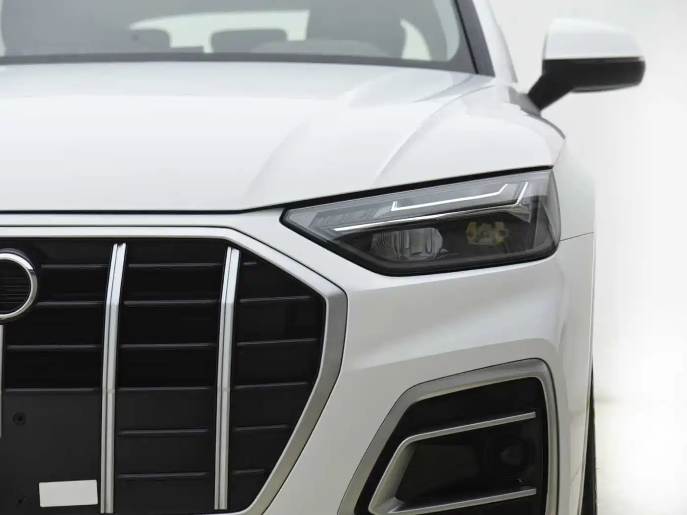 Audi Q5L 2023 40T Fashion Elegance фото 2