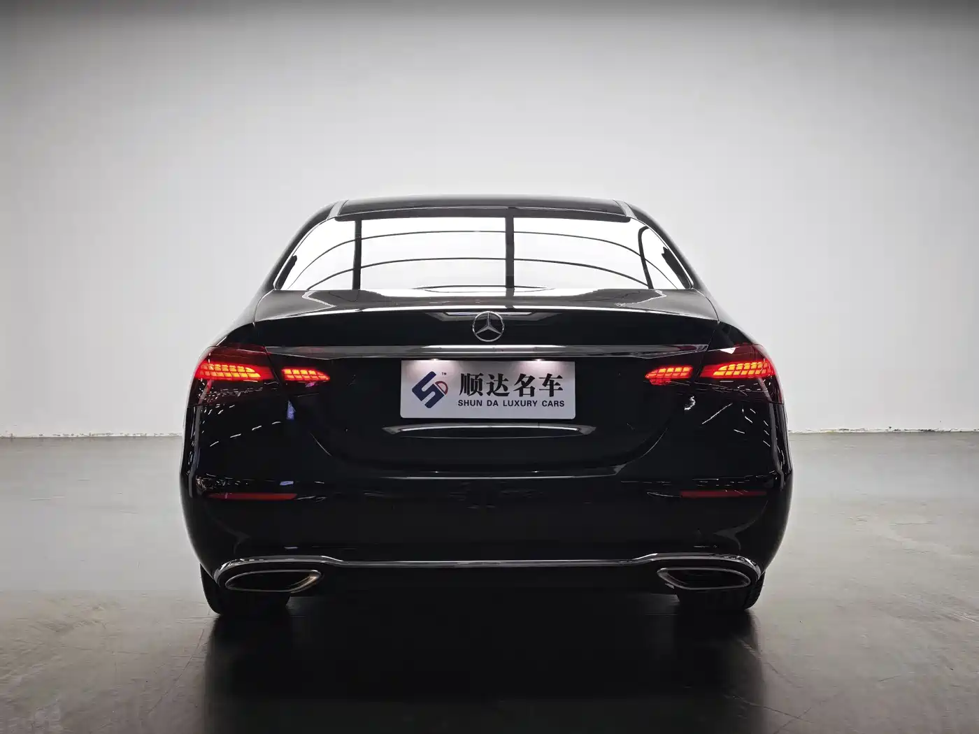 Mercedes-Benz E-Class 2018 E 200 L фото 3
