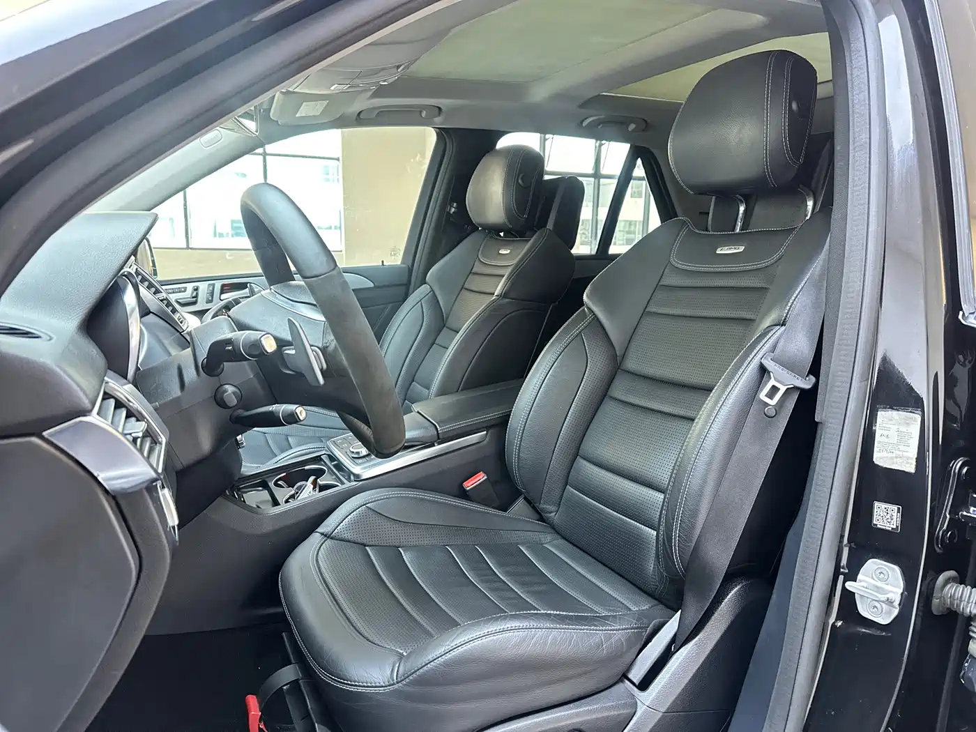 Mercedes-Benz M-Class AMG 2014 AMG ML 63 фото 10