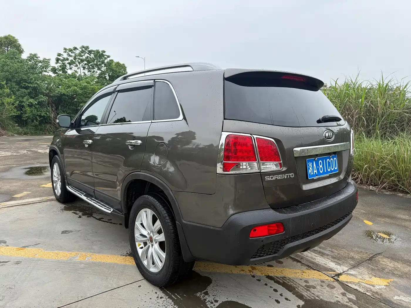 Kia Sorento 2009 2.4L Luxury Edition фото 6