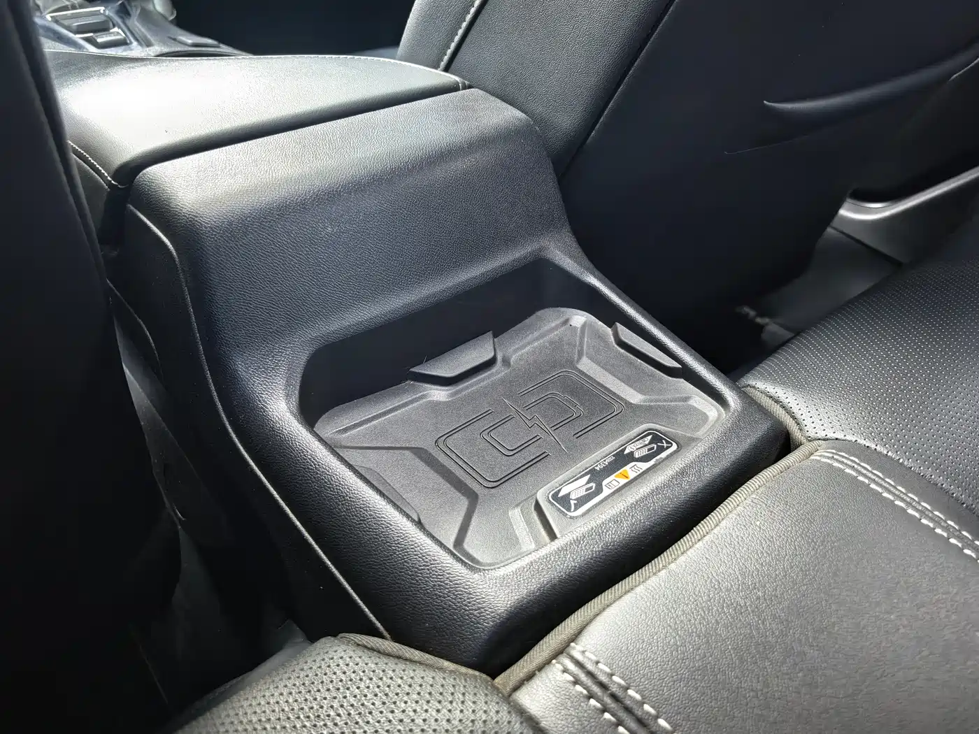 Chevrolet Camaro 2017 2.0T RS фото 11