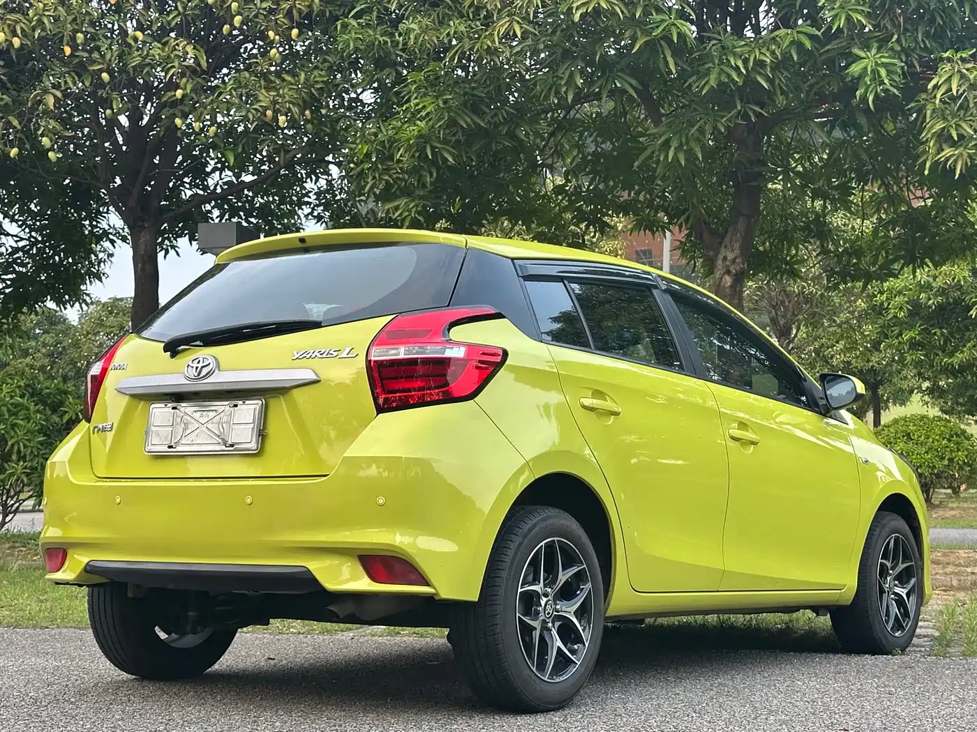 Toyota YARiS L Zhi Xuan 2016 Facelift 1.5E CVT Charming Edition фото 5