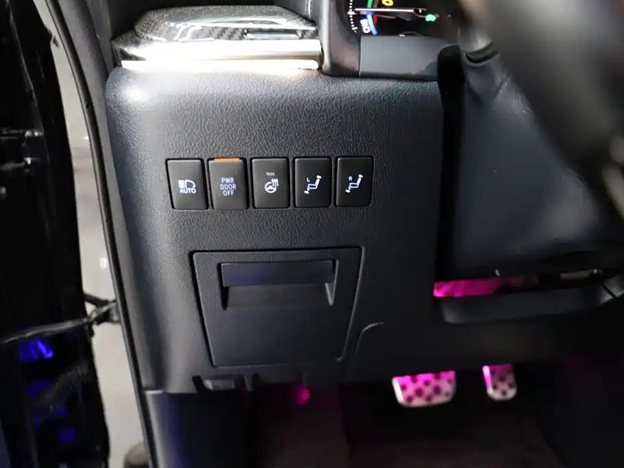 Toyota Vellfire 2023 2023 Crown Hybrid 2.5L HV Premium