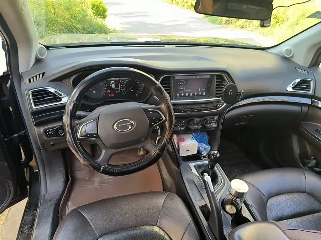 GAC Trumpchi Trumpchi GS4 2015 200T Manual Luxury Edition фото 13
