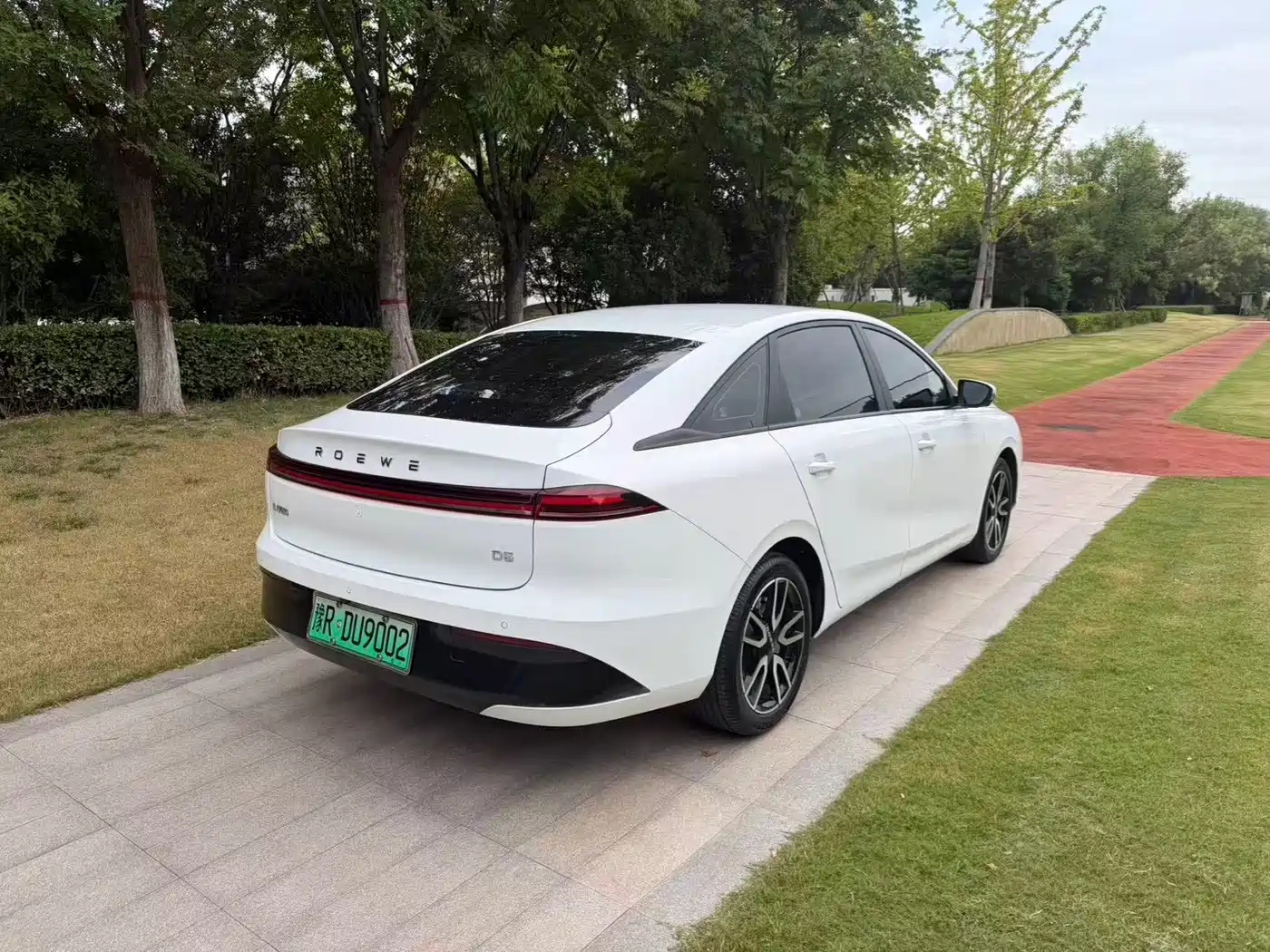 Roewe D6 2025 2025 450km Premium Edition