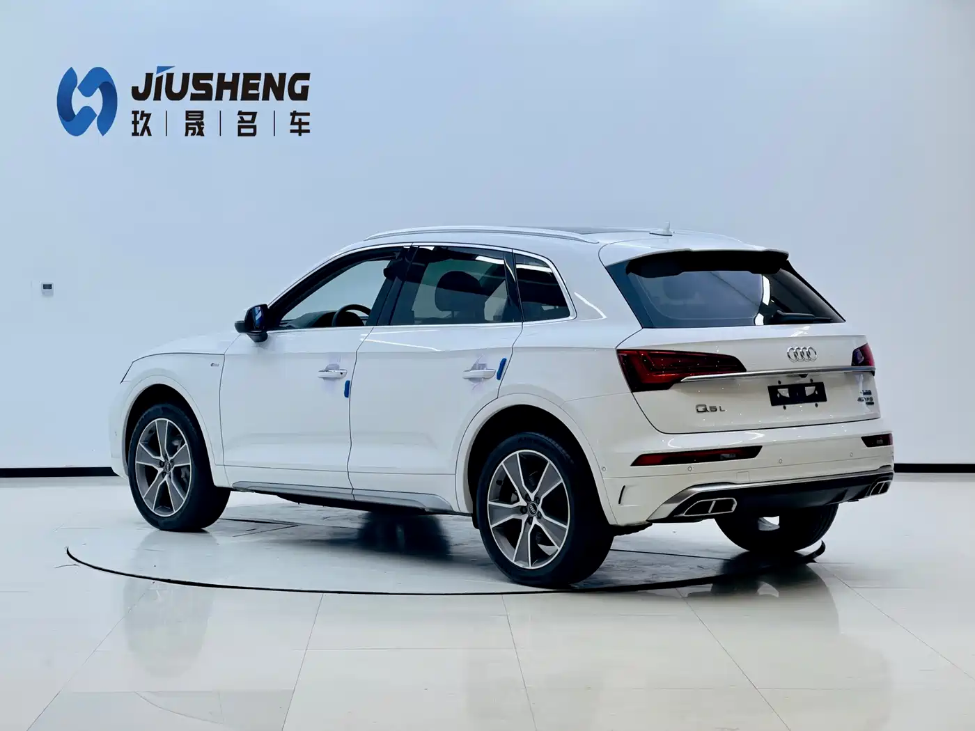 Audi Q5L 2022 45T Luxury Dynamic фото 14