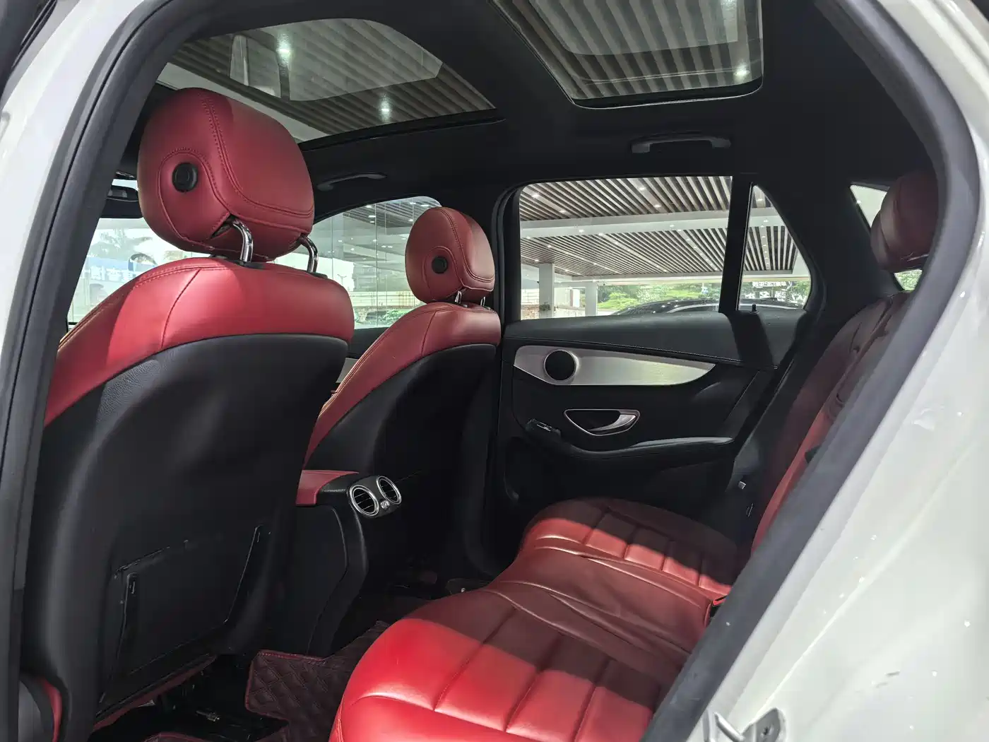 Mercedes-Benz GLC 2016 GLC 200 4MATIC фото 6