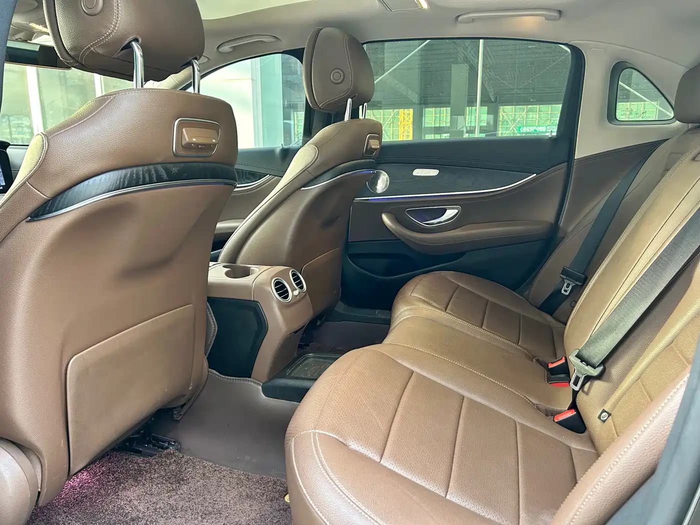 Mercedes-Benz E-Class 2019 E 300 L Sport Fashion фото 8