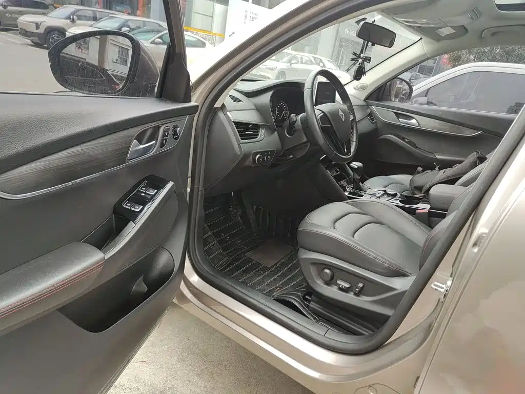 Borgward BX5 2018 2017 Model 20TGDI Automatic 2WD Vanguard Type