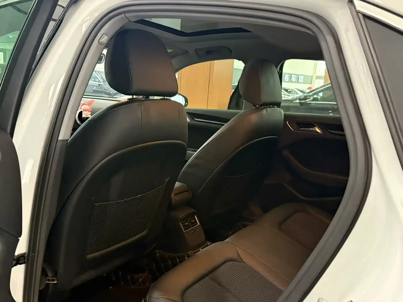 Audi A3 2019 Limousine 35 TFSI Sport China VI фото 2