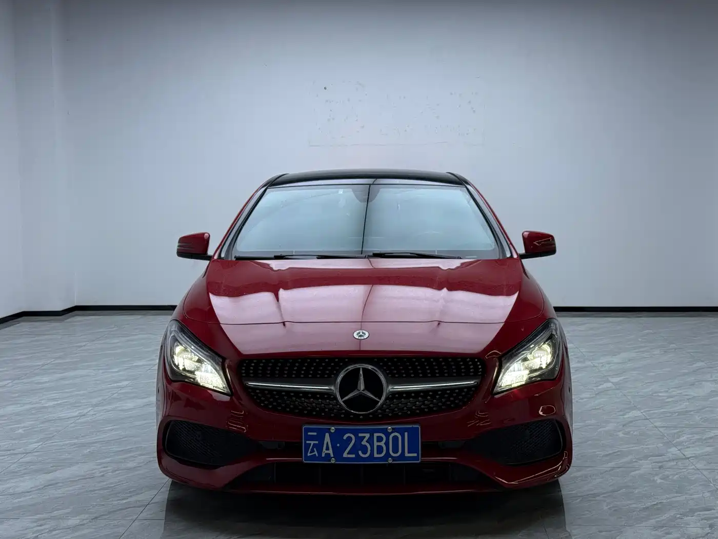 Mercedes-Benz CLA (Import) 2018 CLA 200 Fashion Edition фото 2