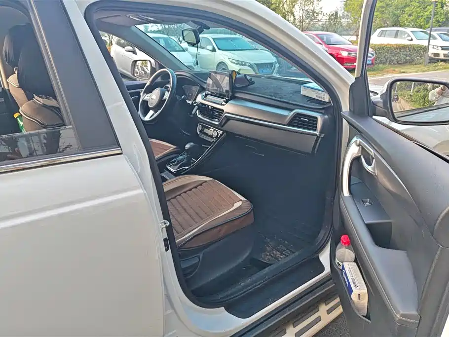 Kia Sportage 2019 2.0L Automatic Smart Luxury Edition фото 8